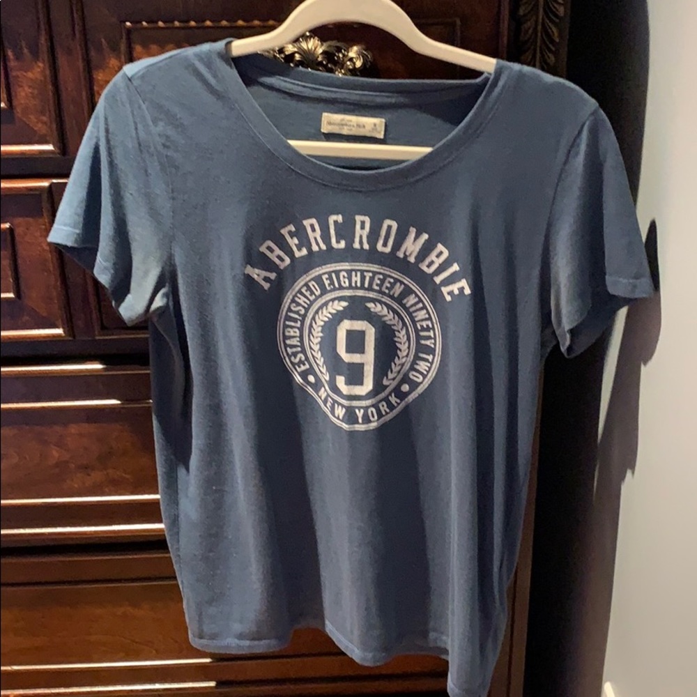Abercrombie and Fitch T shirt
